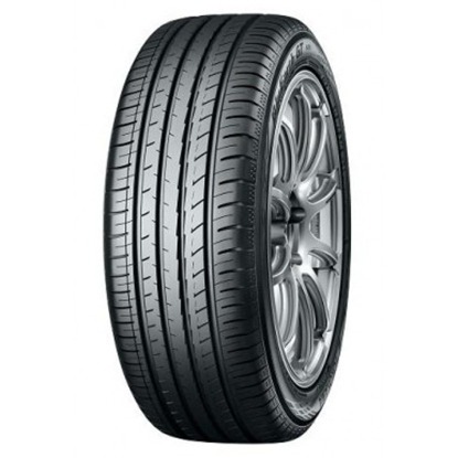 Foto pneumatico: YOKOHAMA, BLUEARTH-GT AE51 205/45 R17 88W Estive